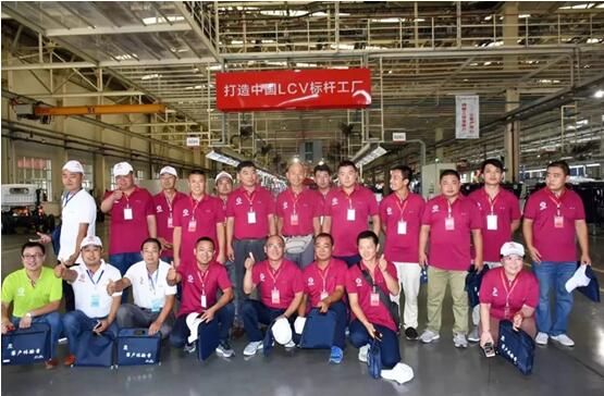 格力5匹柜機制熱燈閃爍什么故障